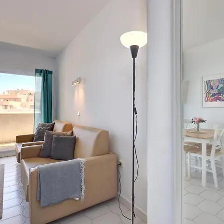 Apartment Charming In Benalbeach With Garden And Sea View Benalmádena